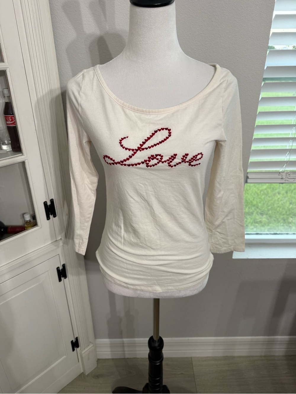 Universal Thread Women's Cream Scoop Neck Top with Red 'Love' Script